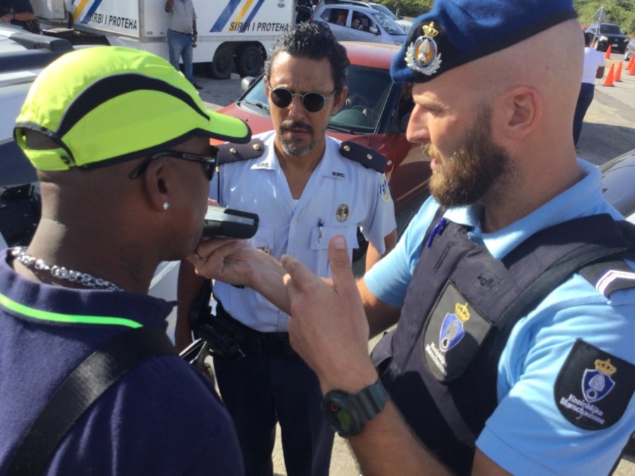 Politie controleert voor het eerst op alcohol