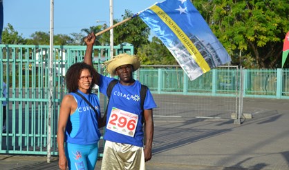 Rensley Victoria vertegenwoordigt Curaçao in Suriname