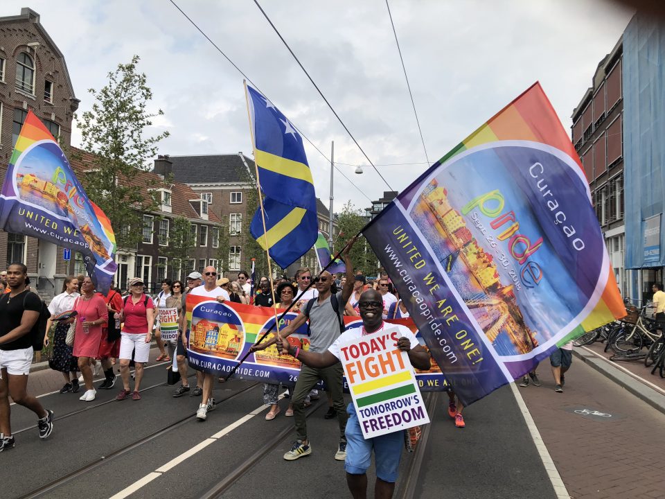 Organisatie promoot Curacao Pride op de Amsterdam Pride 