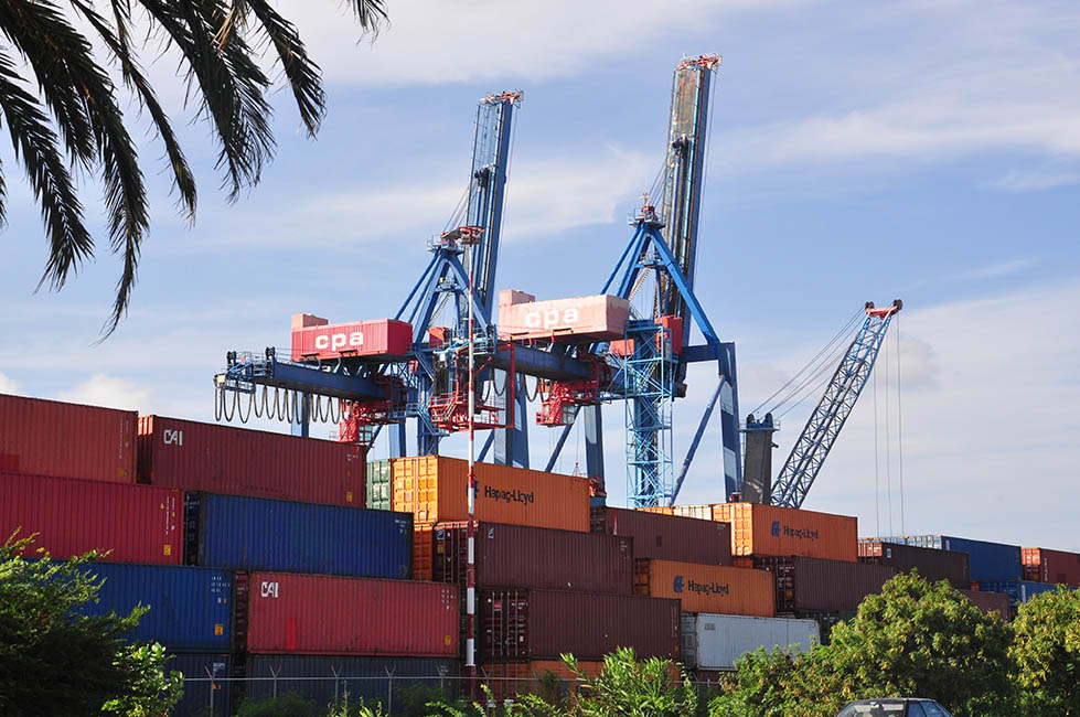 Containerhaven problemen met kranen