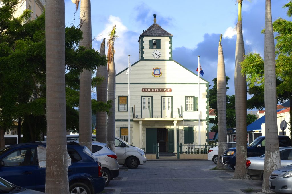 Vestigingsmanager moet ruim 1 miljoen dollar terugbetalen  | Curacao.nu
