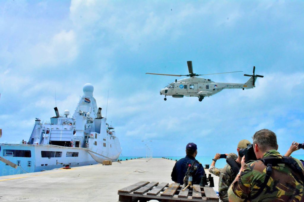 Helikopter Defensie stort neer bij Aruba
