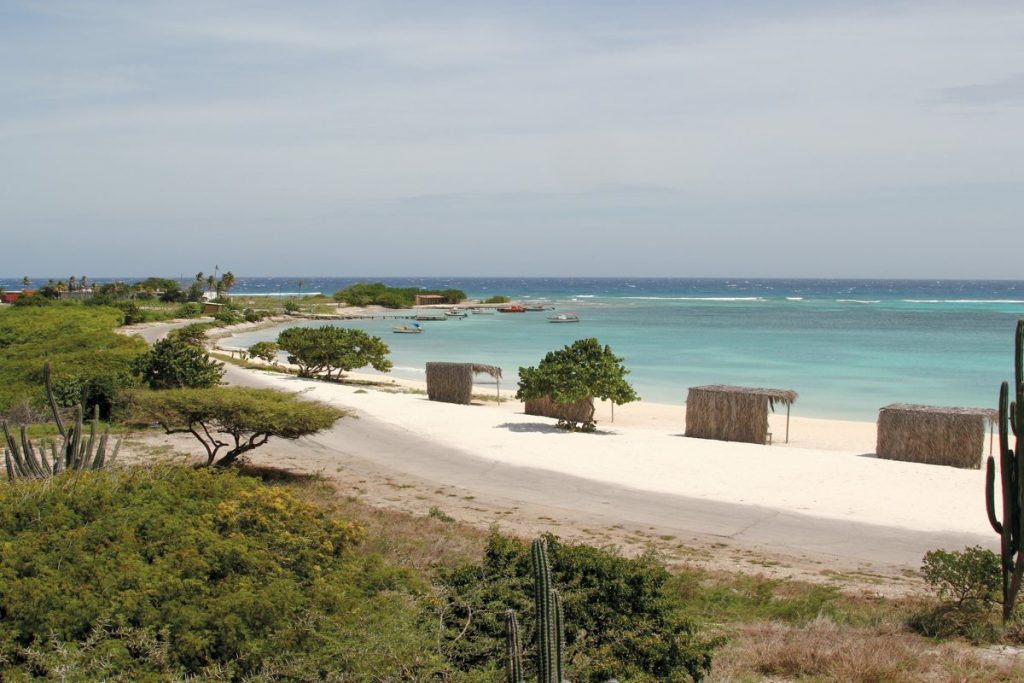 Aruba laat per 10 juli alsnog beperkt Amerikanen toe 