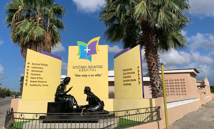 Ook personeel Advent Ziekenhuis Curaçao besmet 