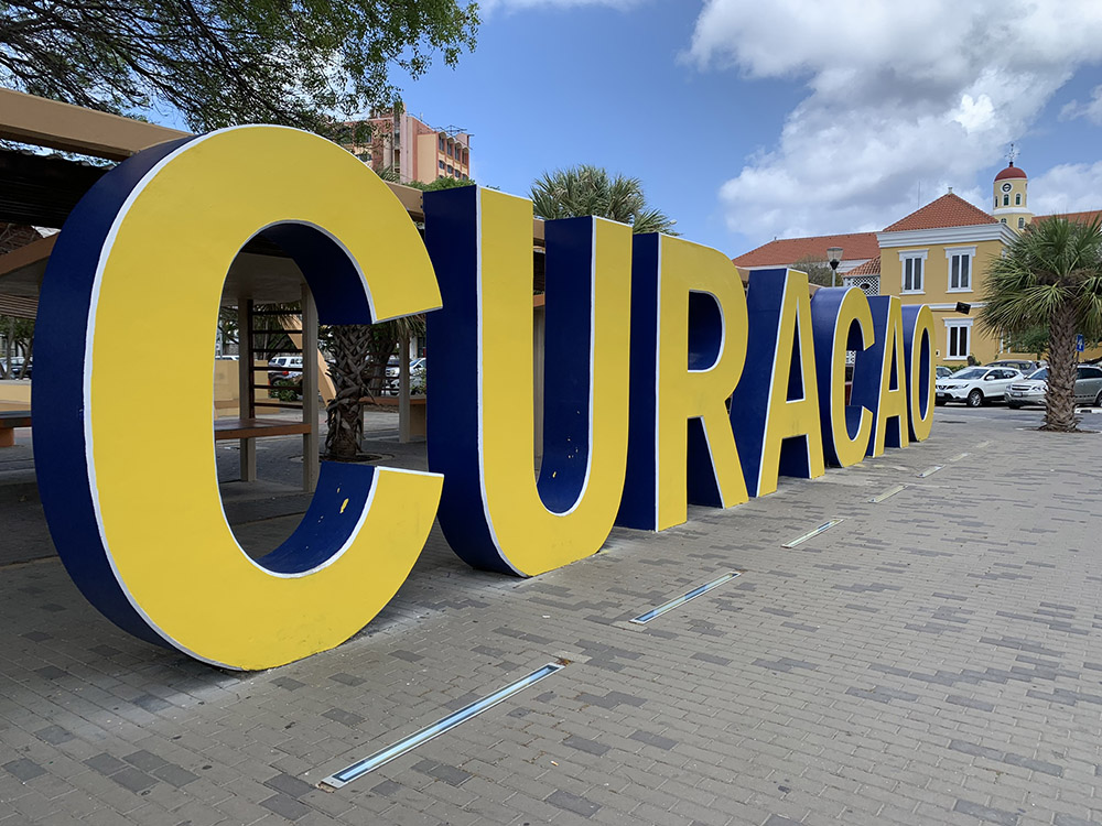 Curaçao gaat versoepelen, wel plachi di dia