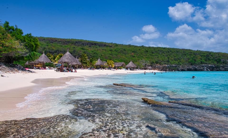 De top 12 mooiste stranden van Curaçao