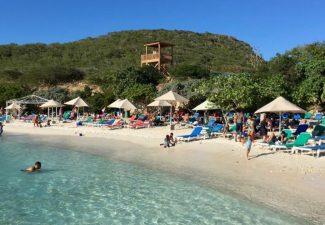 Voordelig naar de zon? Boek snel een last minute vakantie naar Curaçao!