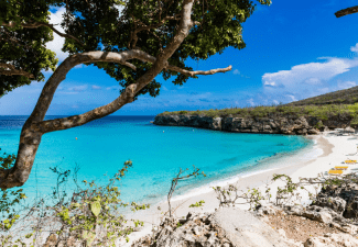 Ga je op vakantie naar Curaçao? Deze vier stranden mag je niet overslaan!